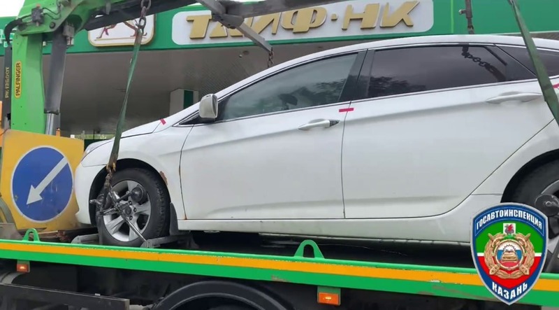 В Казани задержали мужчину с поддельными правами 