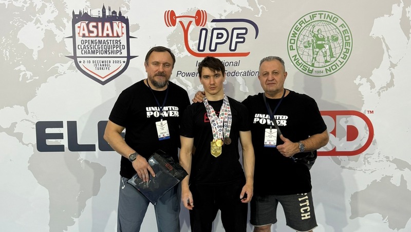Владимирский студент стал чемпионом Азии по пауэрлифтингу