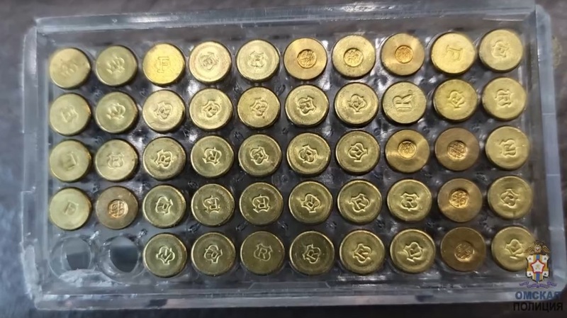 Омские силовики изъяли арсенал оружия у жителей Омской области