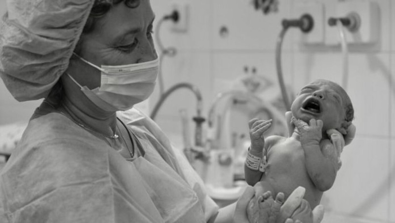 38 пар двойняшек родились в Челнах в 2025 году