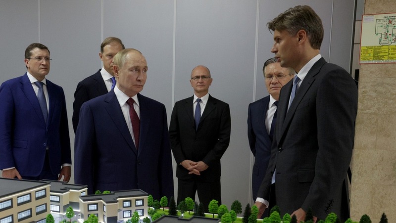 Путину представили будущий научный центр в Челябинской области
