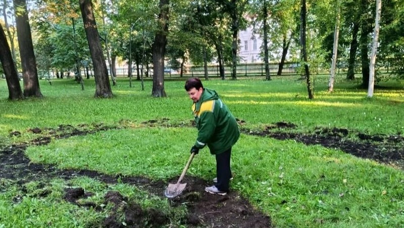 500 кустарников высадят осенью в Кронштадте