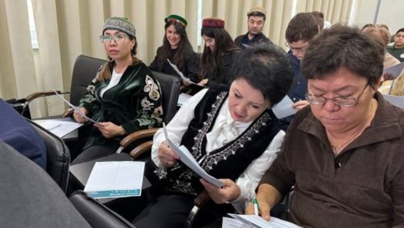 Около 50 тыс. свердловчан напишут «Большой этнографический диктант»