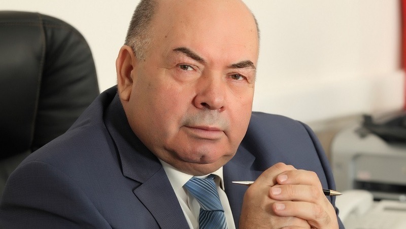 Глава Хворостянского района Виктор Махов покидает свой пост