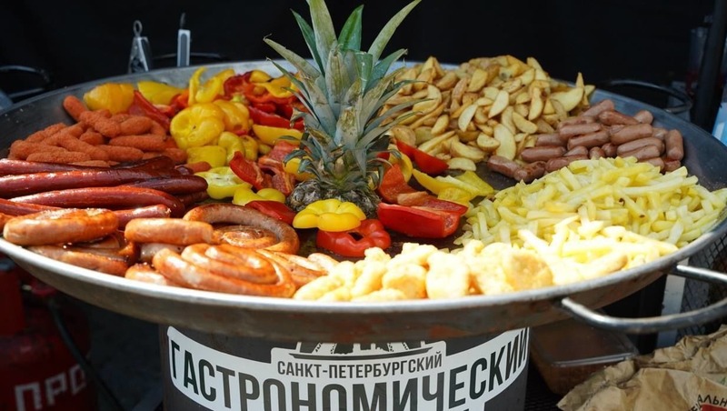 IV Гастрономический фестиваль стартовал в Петербурге