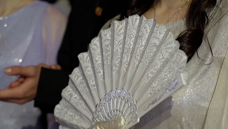 60 кадетских пар вальсировали на юбилейном балу в Екатеринбурге