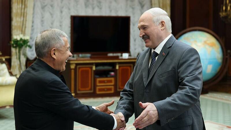 Лукашенко заявил Минниханову, что Беларусь очень похожа на Татарстан