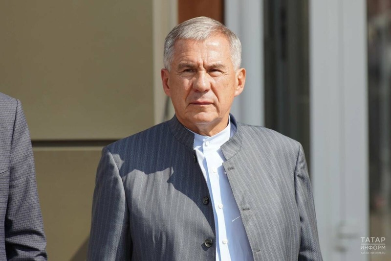 Минниханов прибыл с рабочим визитом во Вьетнам