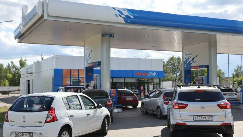 Справляться с очередями на АЗС нижегородцам помогут волонтеры