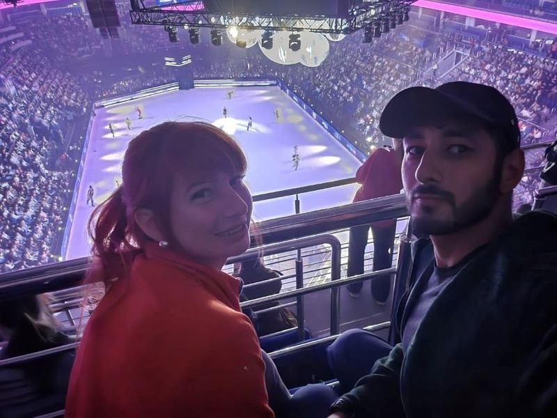 Магаданцы-ветераны СВО и близкие героев посетили ледовое шоу в Москве