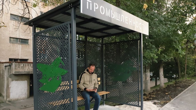 Остановочный павильон установили на Аэродромной в Самаре