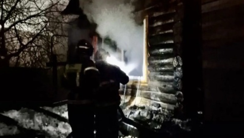 Пожар оставил многодетную семью без дома в Башкирии