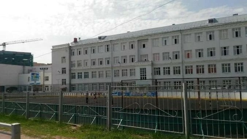 Четвероклассник выпал из окна школы № 98 в Казани
