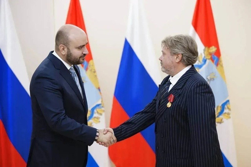 Федорищев вручил государственные награды работникам образования и культуры Самарской области 