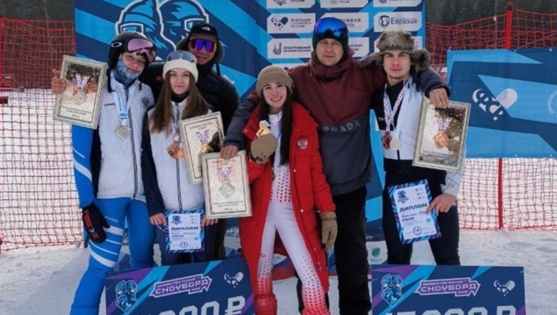Магаданские сноубордисты завоевали медали всех достоинств на всероссийских соревнований