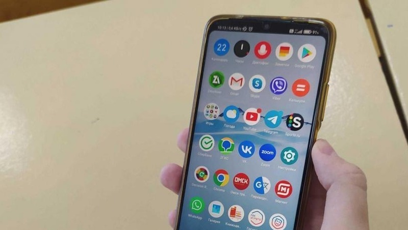 В Омской области подешевели мобильные телефоны и компьютеры почти на 14%