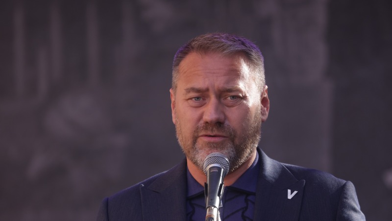 Бельский поздравил женский «Кристалл» с победой в чемпионате России по пляжному футболу