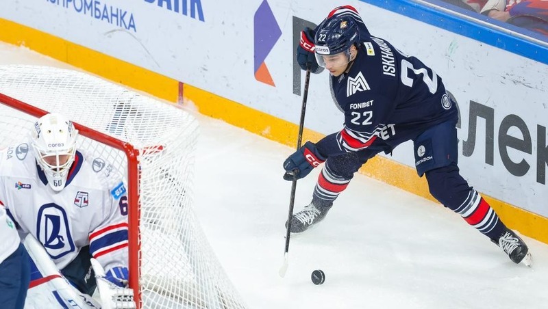 «Металлург» одержал победу над тольяттинской «Ладой» в матче КХЛ