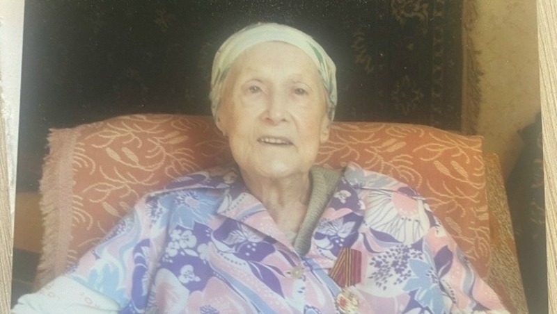 Жительница Василеостровского района Лидия Шарыбина отмечает 100-летний юбилей
