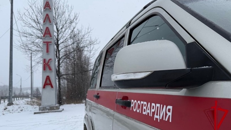 Агрессивный колымчанин бежал от врачей и росгвардейцев в пос. Палатка