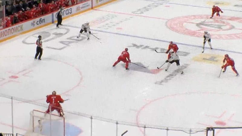 «Автомобилист» обыграл «Адмирал» в матче КХЛ