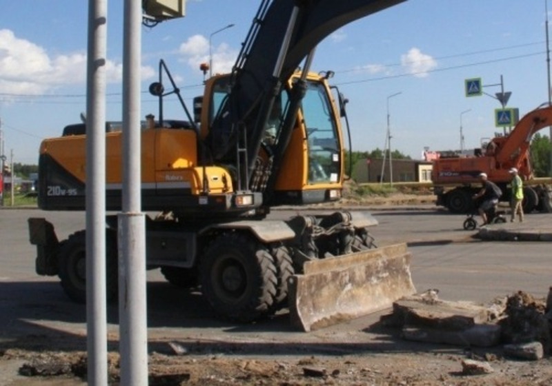 Мэр Шелест: Самоходную выкопочную машину приобретем для озеленения региона