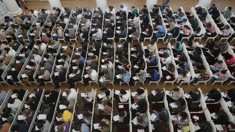Около 12 тыс. мест подготовили для проведения «Тотального диктанта» в Петербурге