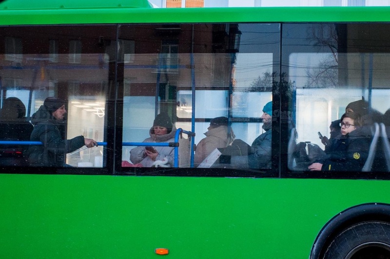 В Челябинске на проспекте Победы трамваи временно заменили автобусами