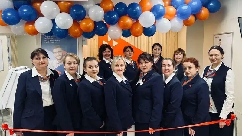 Девять обновлённых центров занятости открыли в Ленобласти