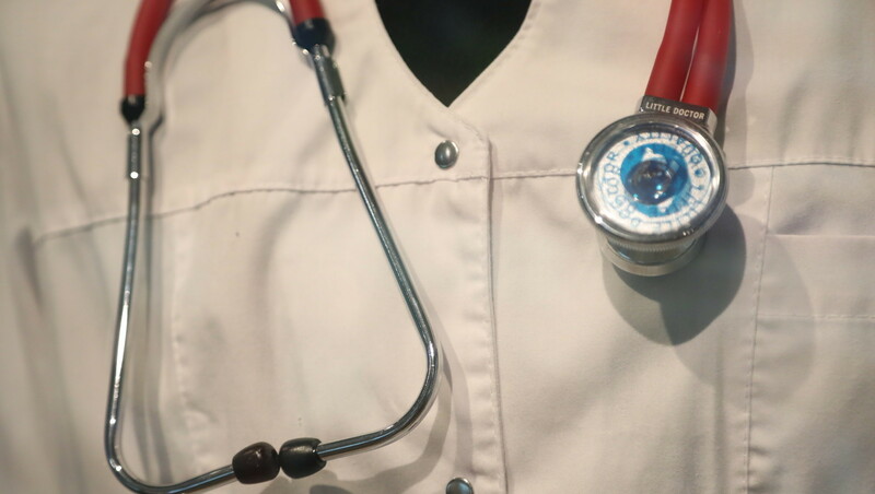 413 медиков трудоустроились по программе «Земский доктор» в 2025 году в Ленобласти