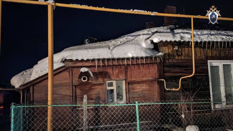 СК возбудил дело после гибели 7-летней девочки на пожаре в Ашинском районе