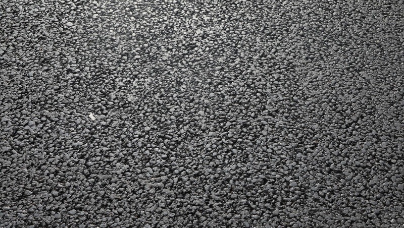 Около 300 км дорог отремонтировали в 2025 году в Ленобласти