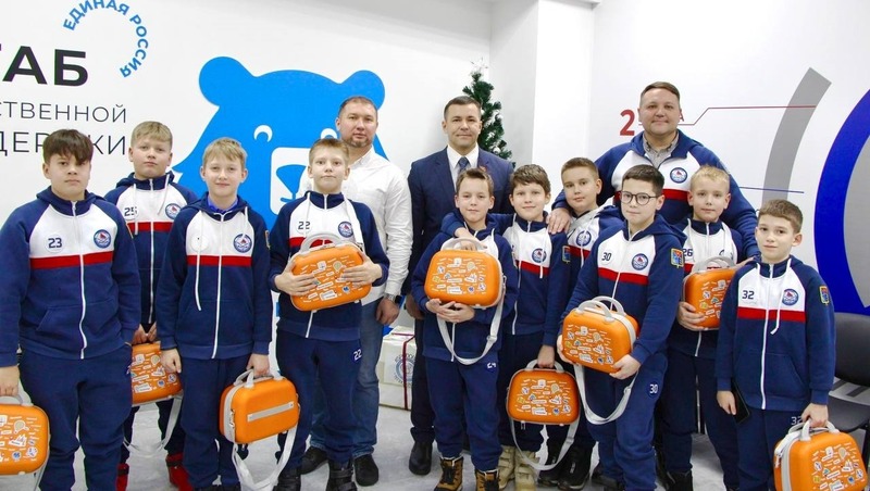 Юные магаданские хоккеисты приняли участие в Международном турнире «Кубок Урала»
