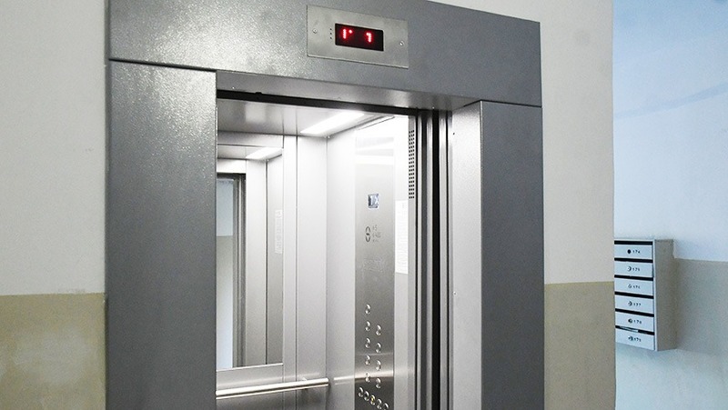 324 лифта заменили в многоквартирных домах Казани в 2025 году