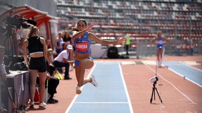 Екатерина Конева завоевала серебро на чемпионате России по легкой атлетике
