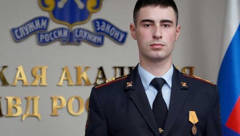 Курсанта Омской академии МВД наградили медалью «За смелость во имя спасения»