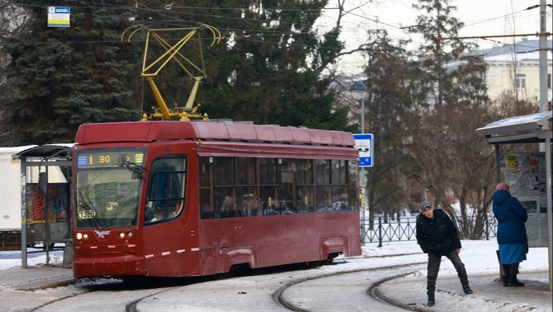 Движение 4-х трамвайных маршрутов временно прекращено в Казани