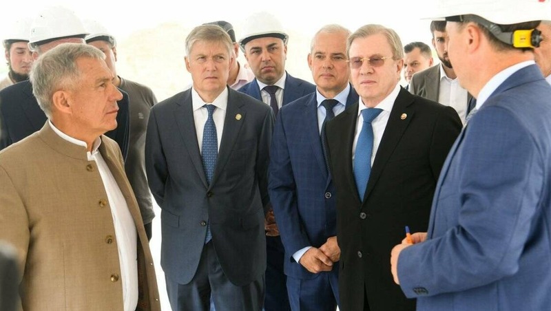 Савельев и Минниханов ознакомились с планами по модернизации аэропорта Казани