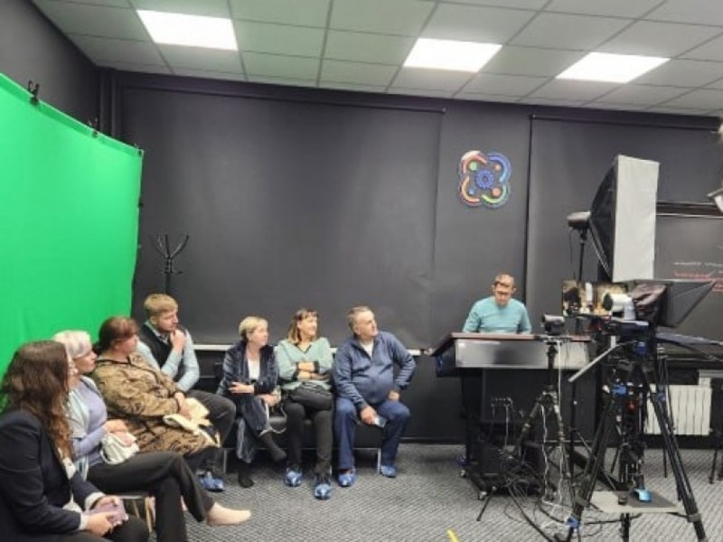 Педагоги Азовского района посетили технопарк ОмГПУ 