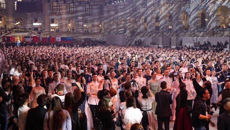 Владимирские школьники станут участниками Международного Кремлевского бала