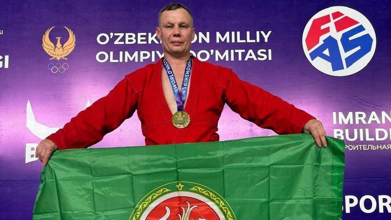 Тренер казанской спортшколы завоевал золото на ЧМ по самбо среди мастеров