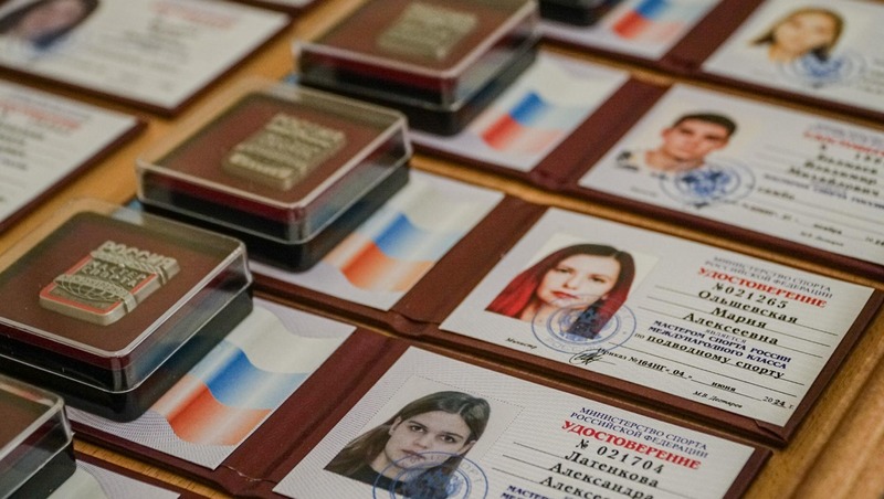 Удостоверения «Мастер спорта России» вручили спортсменам в Петербурге