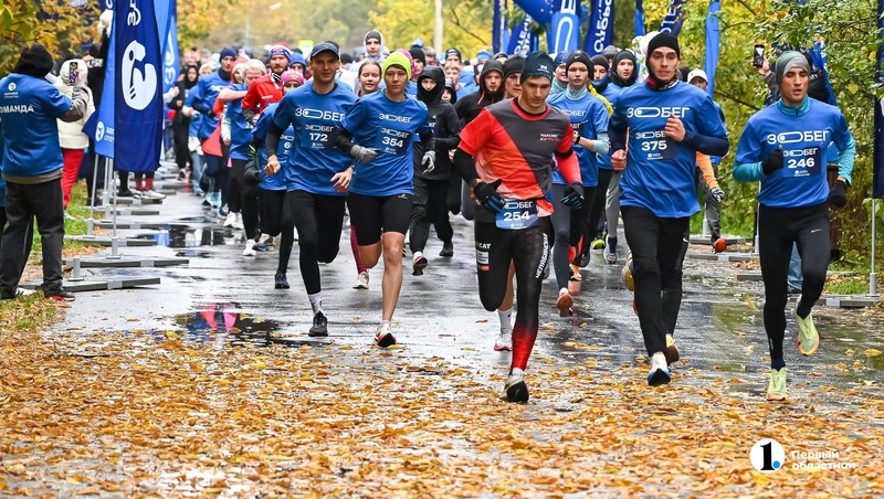 Сотни челябинцев приняли участие в массовом забеге «ЗОбег»