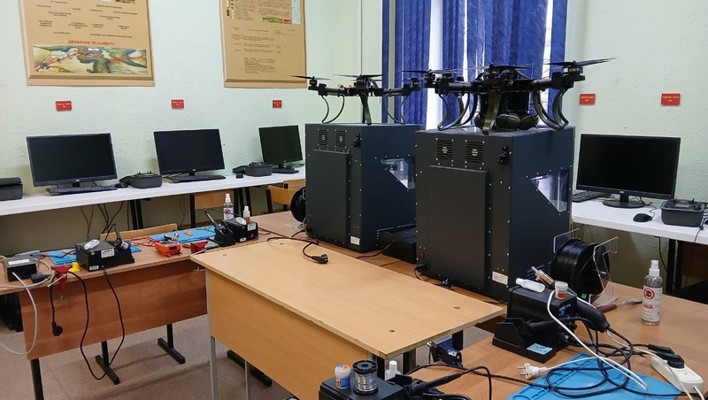 Магаданские студенты начнут изучать управление беспилотниками в Военном учебном центре при СВГУ