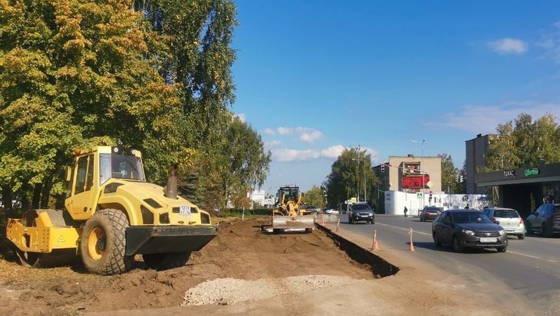 Проезжую часть на проспекте Нефтяников расширяют в Елабуге
