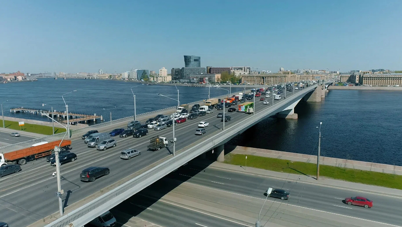 Мост Александра Невского закроют на ремонт с 16 мая до 16 сентября