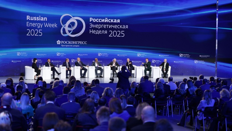 Беглов: Более 7 тыс. км теплосетей планируется заменить до 2050 года в Петербурге