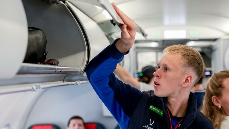 Сборная России по футболу прибыла в Петербург на товарищеский матч с Мали