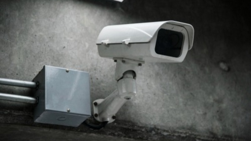 В Омске на Фрунзенском мосту установят камеры видеонаблюдения