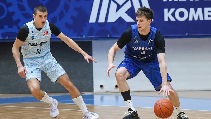 «Металлург» разгромил «Купол-Родники» в матче Суперлиги